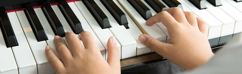 PIANO - NHẠC CỤ ĐẦU TIÊN DÀNH CHO BÉ
