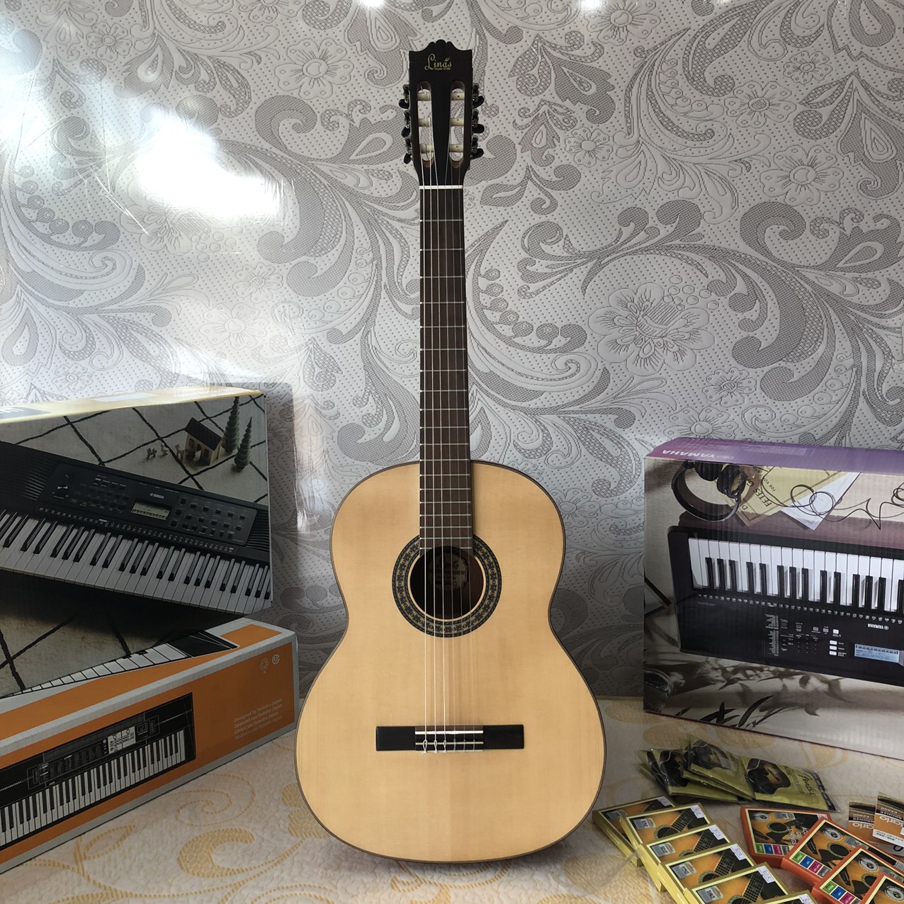Guitar Classic Linas LC250